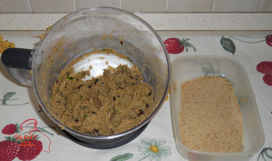 salento terra da gustare: impasto delle polpette di melanzane