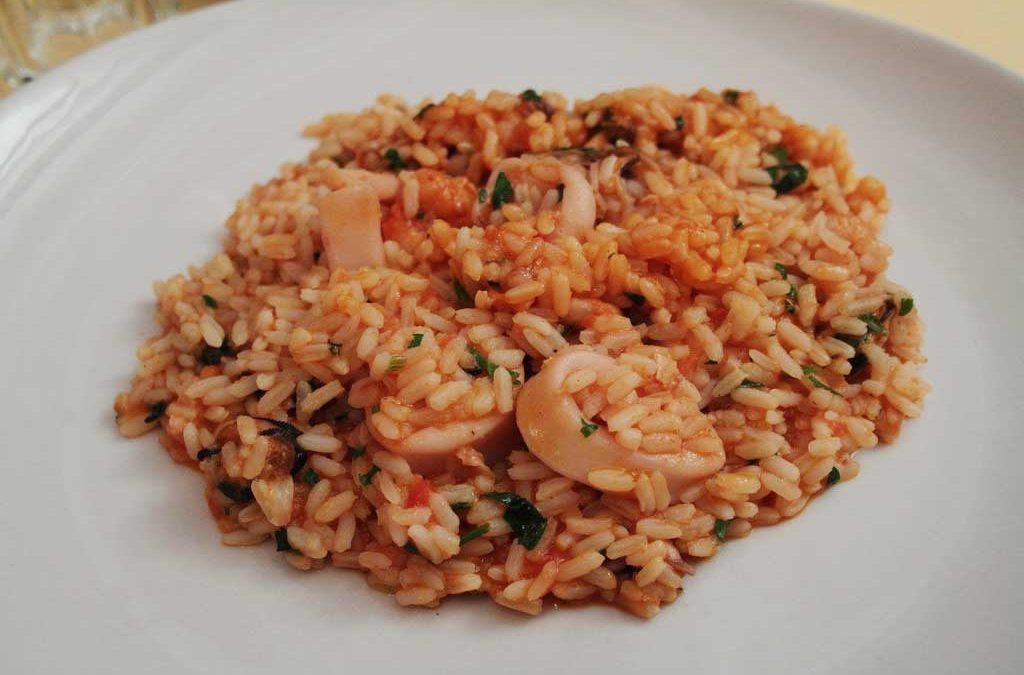 risotto di calamari e pomodorini