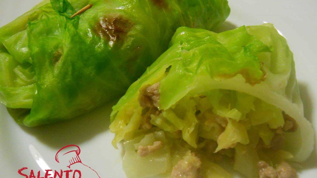 involtini di verza e salsiccia