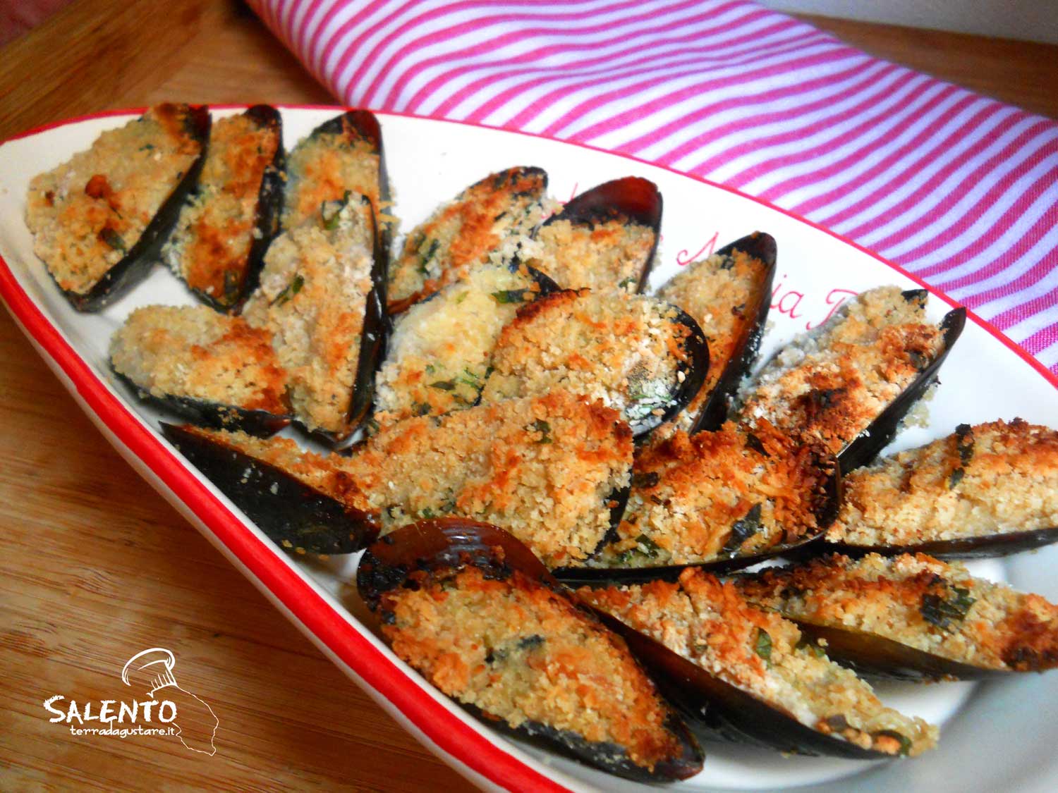 cozze gratinate al forno pugliesi